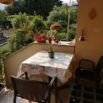 Dorato بيت للعطل ديرفيو